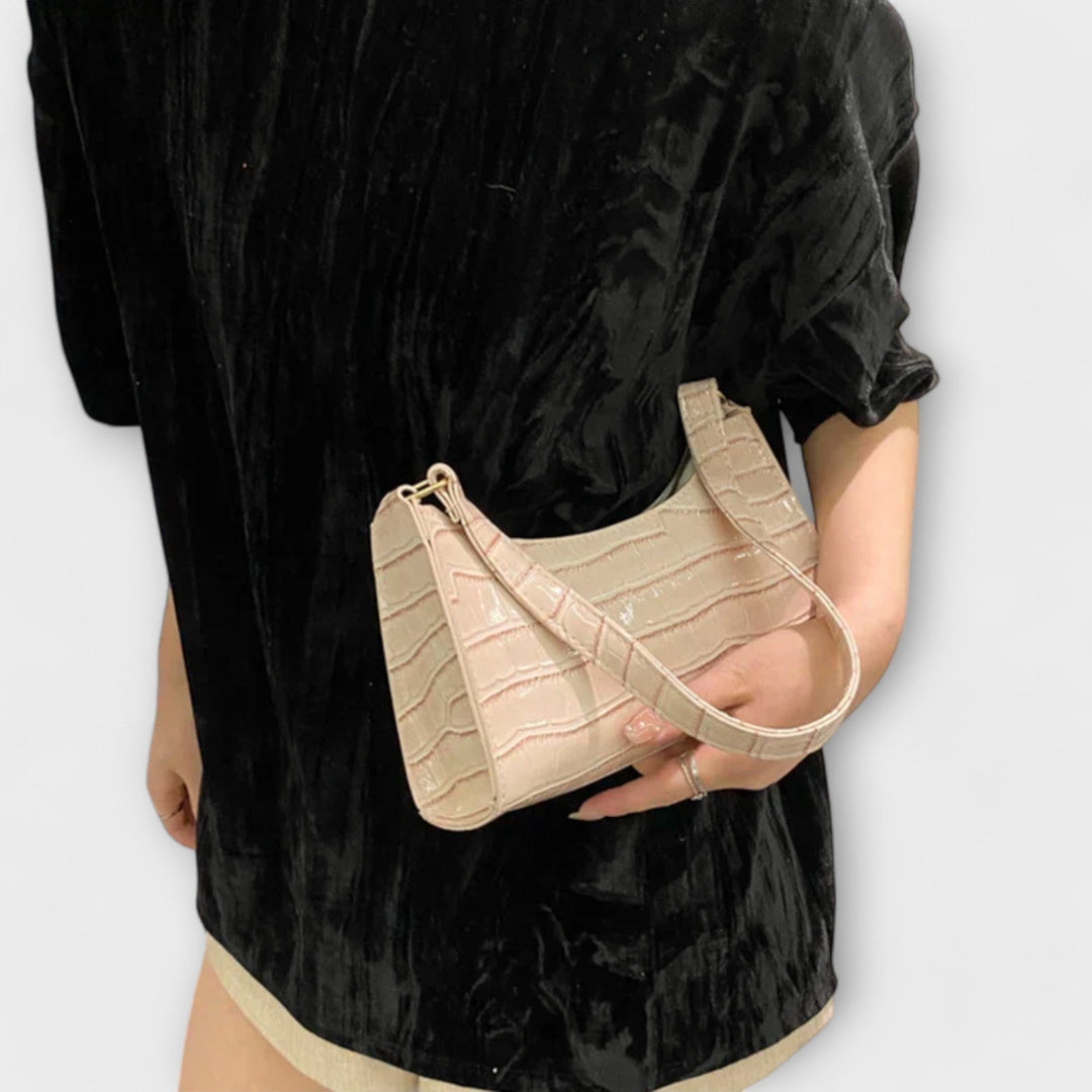 Eleanor | Shiny Leather Bag