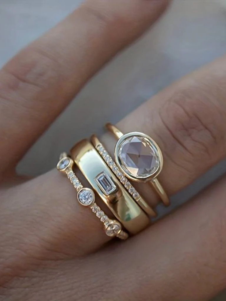 Stephanie | Vintage Gold Ring Set