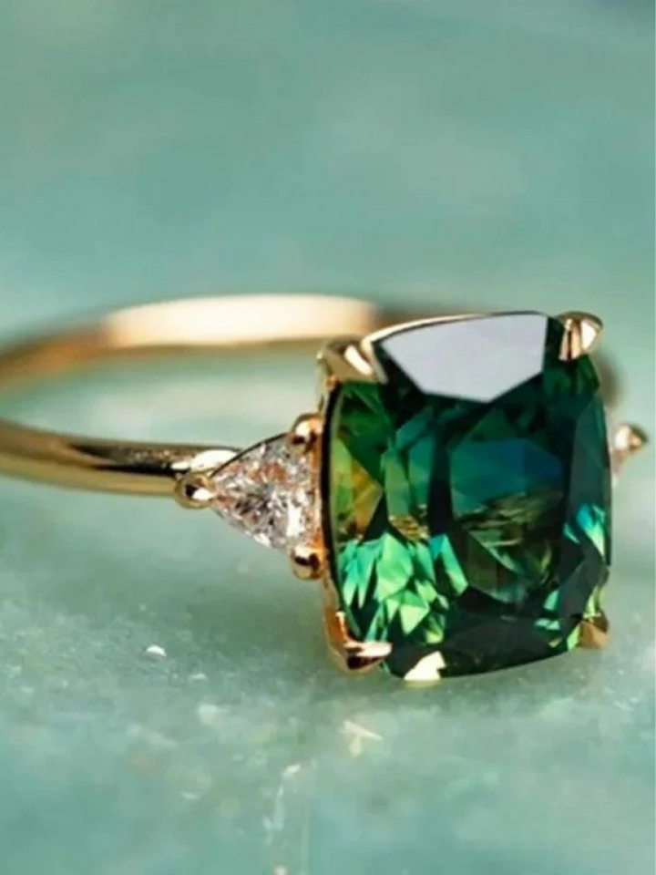Emerald | Grace Ring