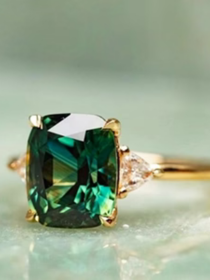 Emerald | Grace Ring